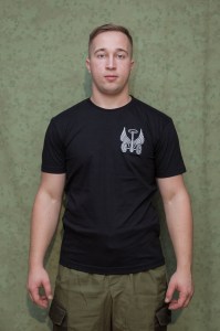 Майка с эмблемой и надписью на спине Автомобильные войска