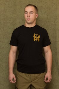 Майка с эмблемой и надписью на спине Автомобильные войска жёлтый